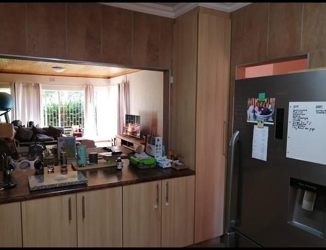 3 BEDROOM FREESTANDING RENTED IN RANDHART